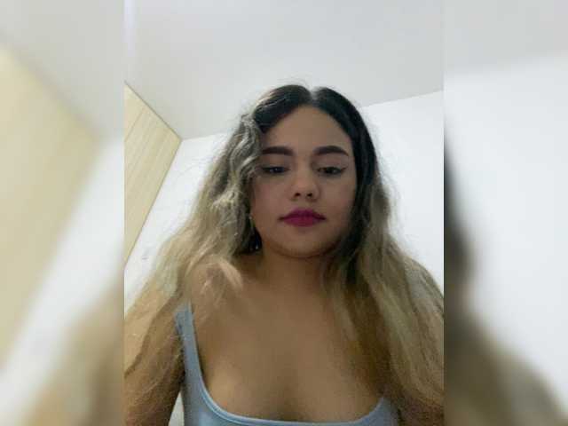 LiaBahamon live webcam show
