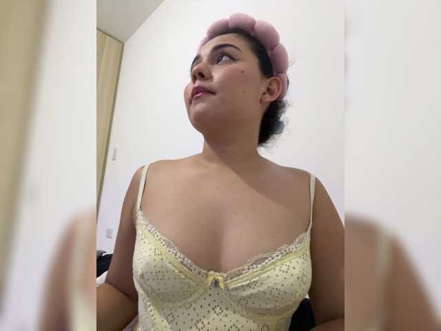 LiaBahamon live cam on BongaCams