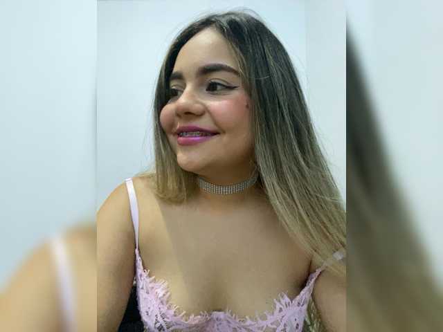 LiaBahamon live cam on BongaCams