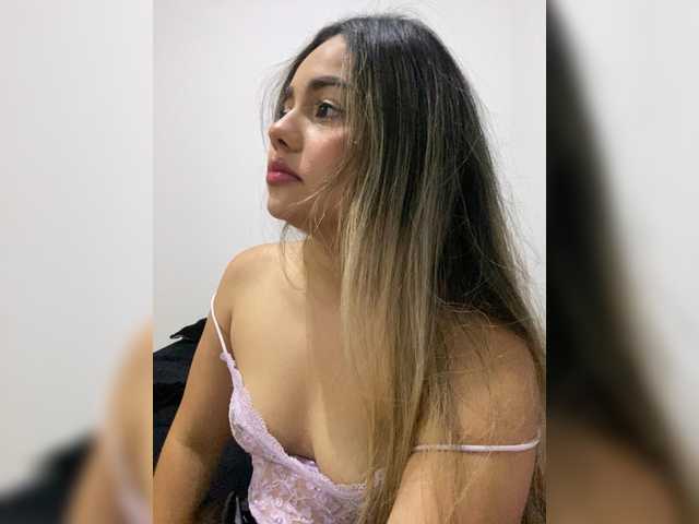 LiaBahamon live cam