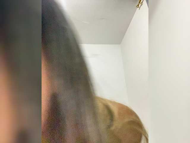 LiaBahamon live cam on BongaCams