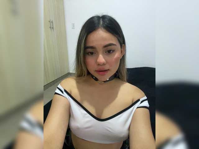 LiaBahamon live cam on BongaCams