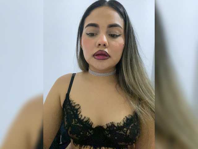 LiaBahamon live cam on BongaCams
