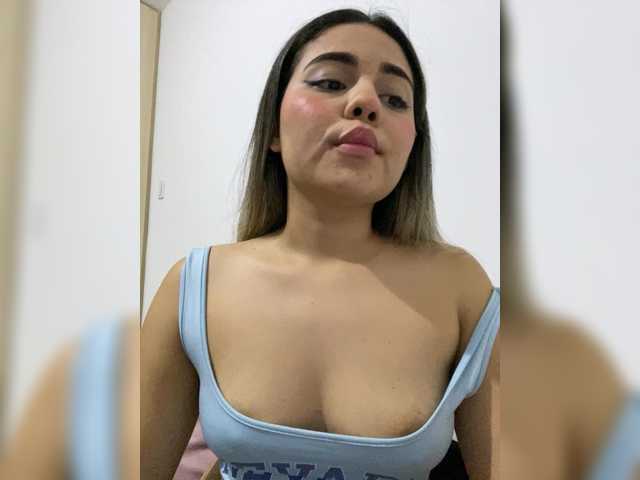 LiaBahamon live cam on BongaCams