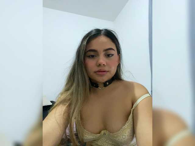 LiaBahamon live cam on BongaCams