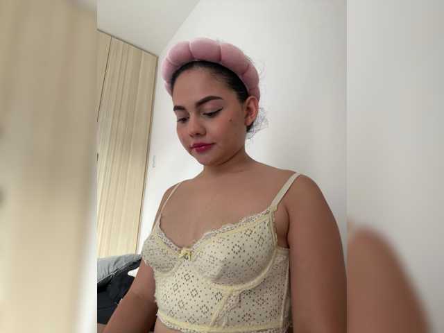 LiaBahamon live cam on BongaCams