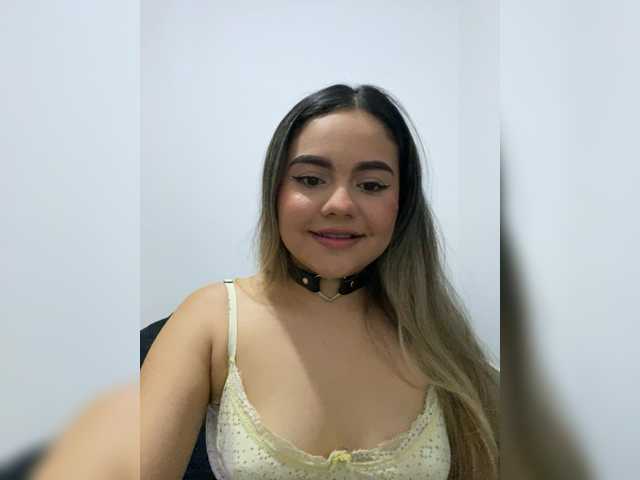 LiaBahamon live webcam show