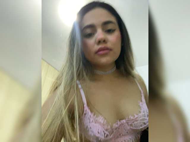 LiaBahamon live cam on BongaCams