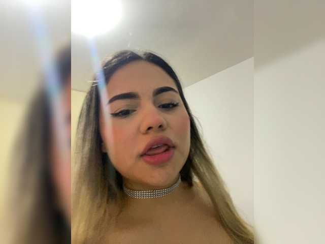 LiaBahamon live cam on BongaCams