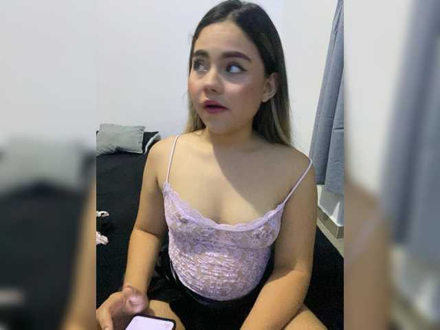 LiaBahamon live cam on BongaCams