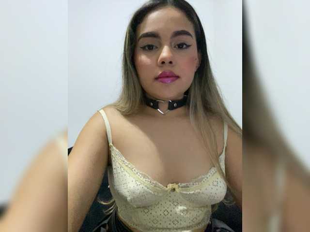 LiaBahamon live cam on BongaCams