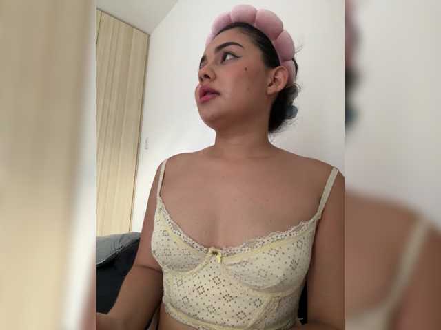 LiaBahamon live cam on BongaCams