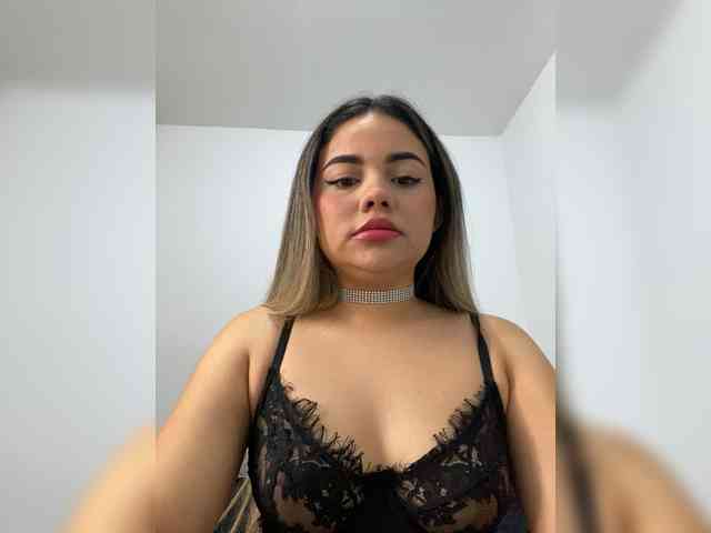 LiaBahamon webcam