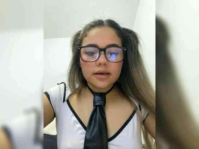 LiaBahamon webcam
