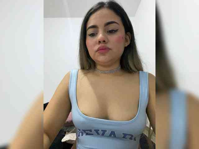 LiaBahamon webcam