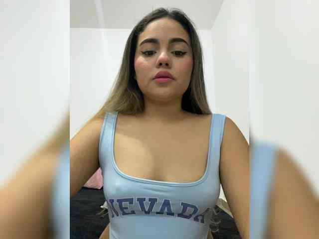LiaBahamon webcam