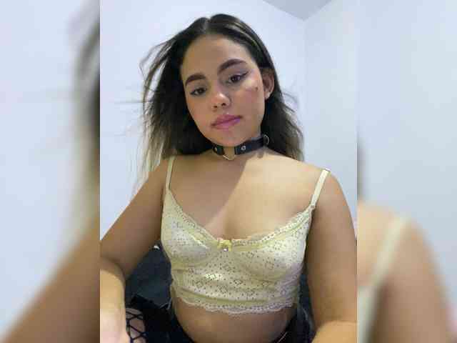 LiaBahamon webcam