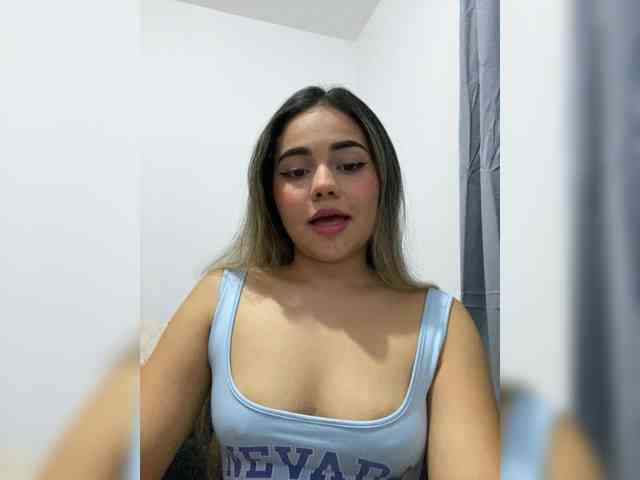 LiaBahamon webcam