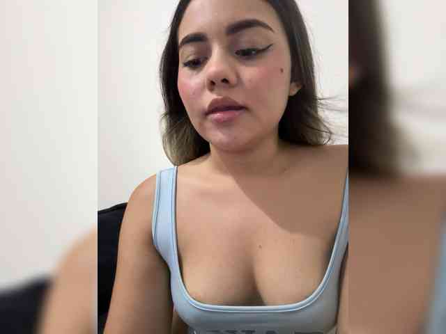 LiaBahamon webcam