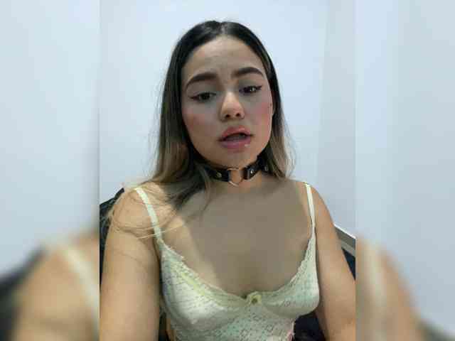 LiaBahamon webcam