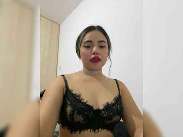 LiaBahamon webcam