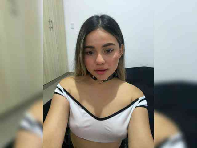 LiaBahamon webcam