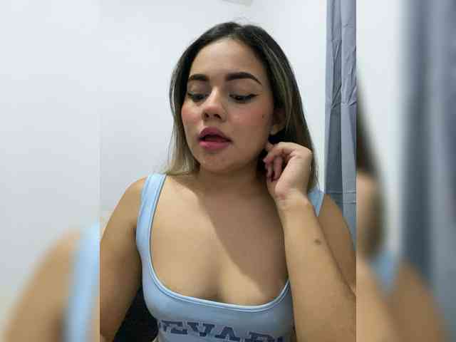 LiaBahamon webcam