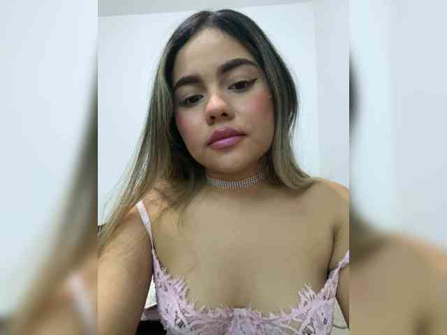 LiaBahamon webcam