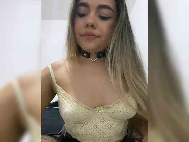 LiaBahamon webcam