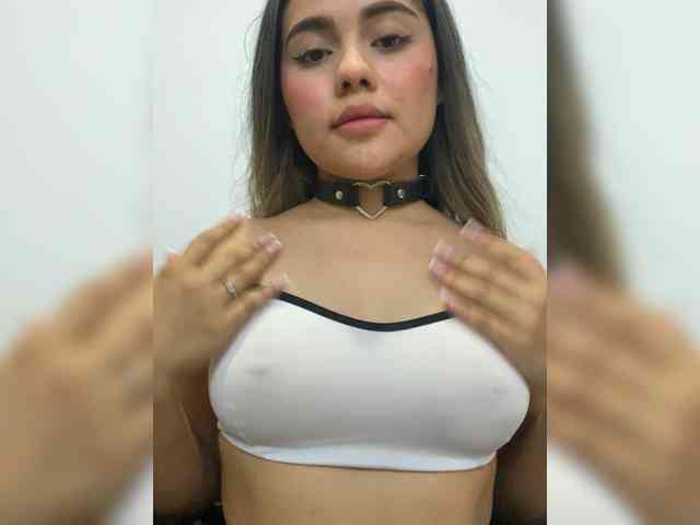 LiaBahamon webcam