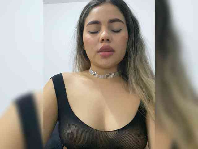 LiaBahamon webcam