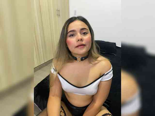 LiaBahamon webcam
