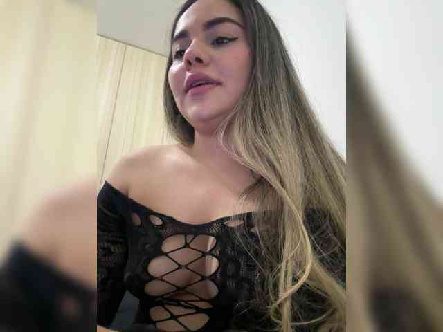 LiaBahamon webcam