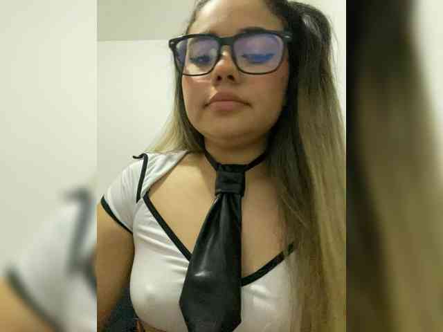 LiaBahamon webcam
