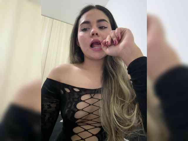 LiaBahamon webcam