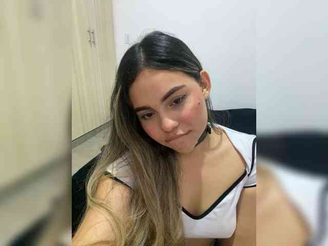 LiaBahamon webcam