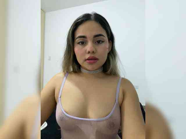 LiaBahamon webcam