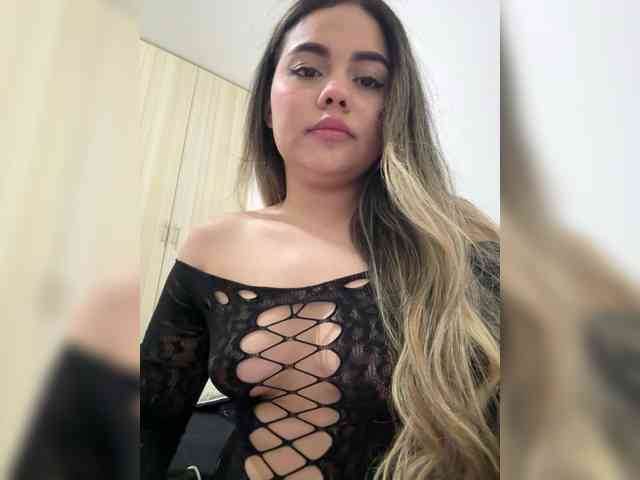 LiaBahamon webcam