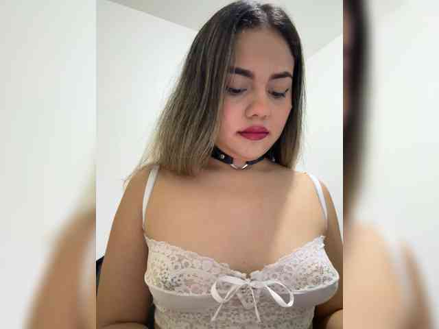 LiaBahamon webcam