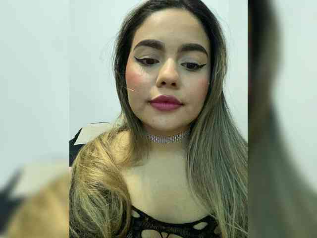 LiaBahamon webcam