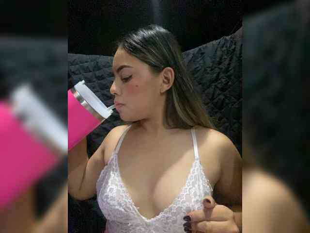 LiaBahamon webcam