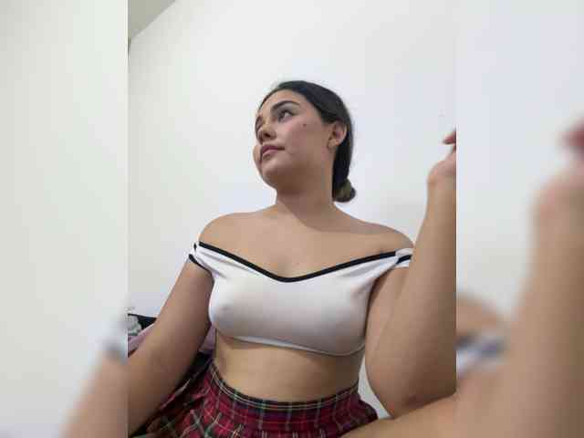 LiaBahamon webcam