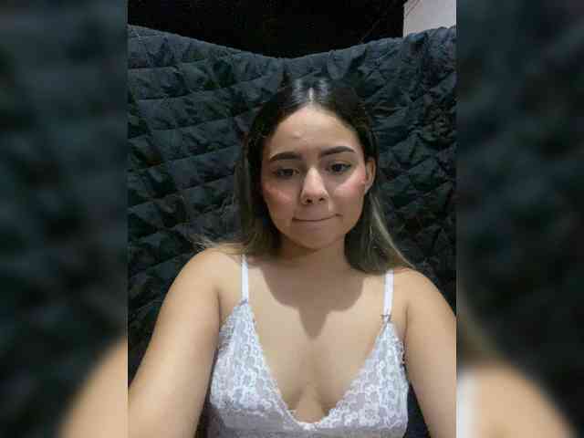 LiaBahamon webcam