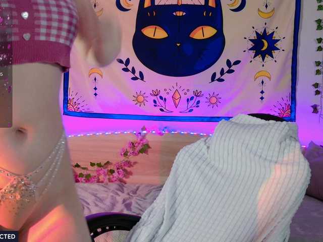 sakura-sakiyo live cam on BongaCams