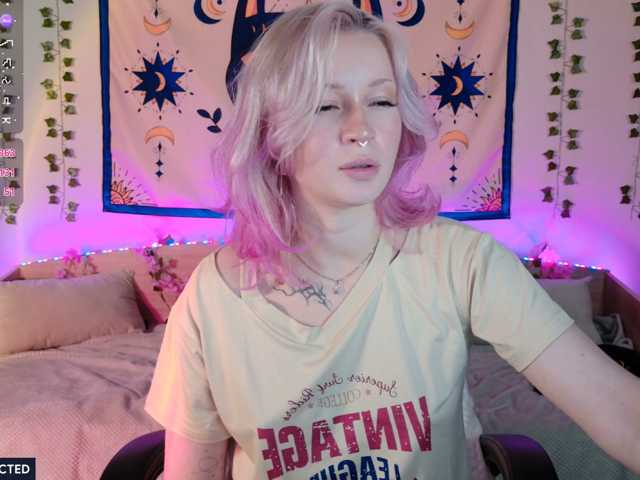 sakura-sakiyo live cam on BongaCams