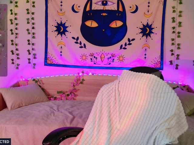 sakura-sakiyo live cam on BongaCams