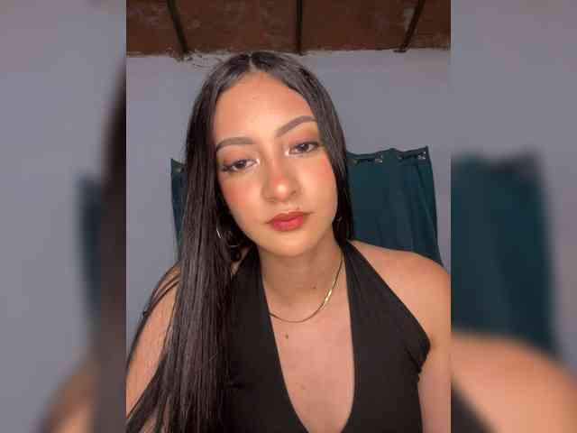 Ruby-rose webcam