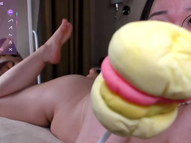 KimiMon live cam on BongaCams