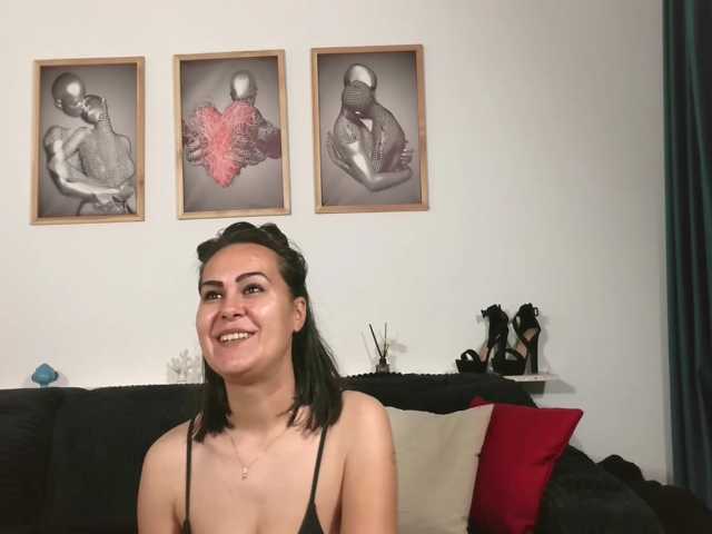 NaughtyAntonia live cam on BongaCams