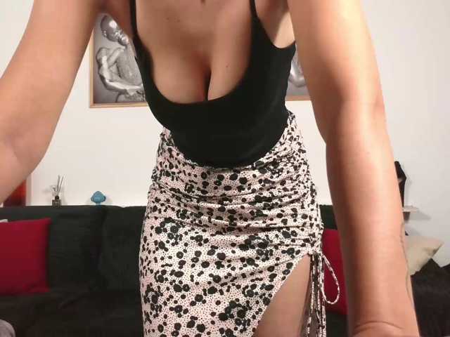 NaughtyAntonia live cam on BongaCams
